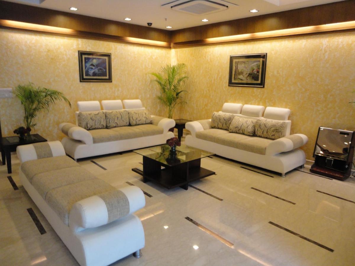 Divine Paradise Tavisha New Delhi Exterior photo