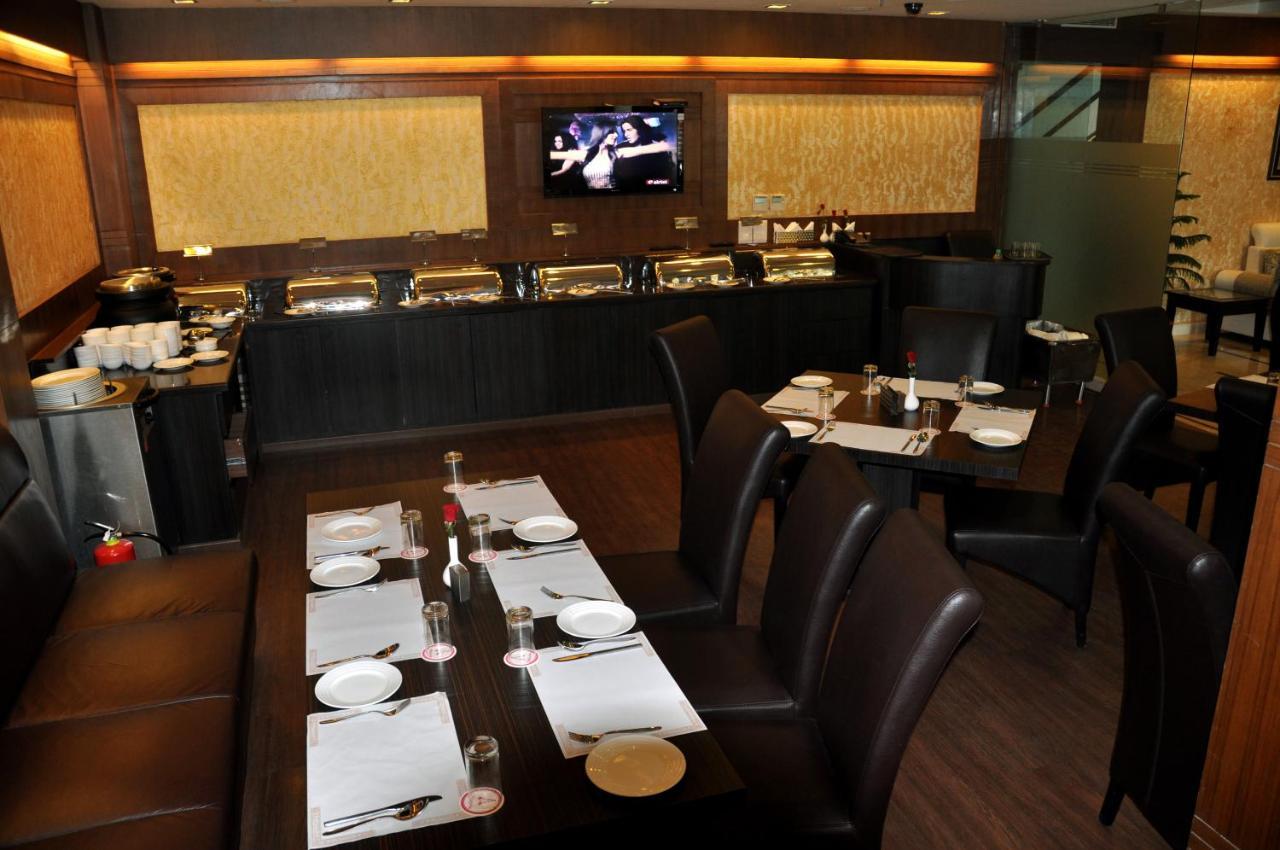 Divine Paradise Tavisha New Delhi Exterior photo