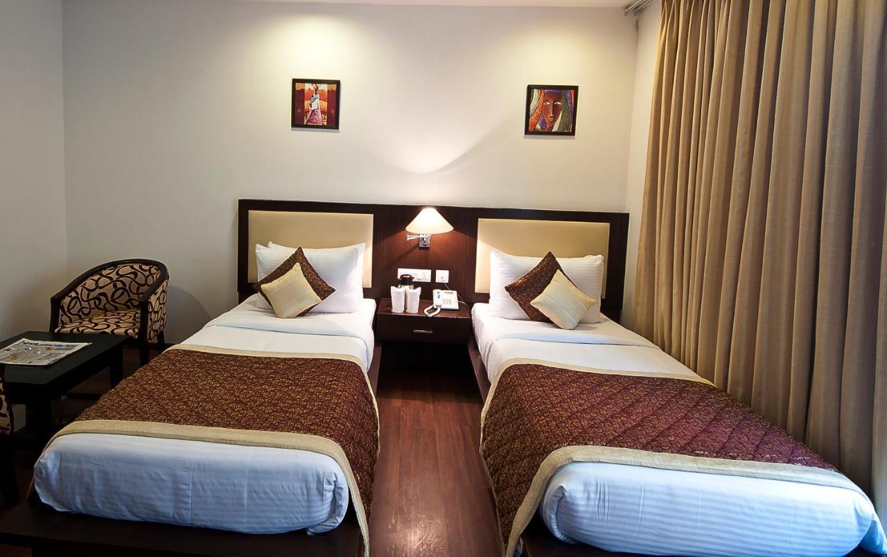 Divine Paradise Tavisha New Delhi Exterior photo