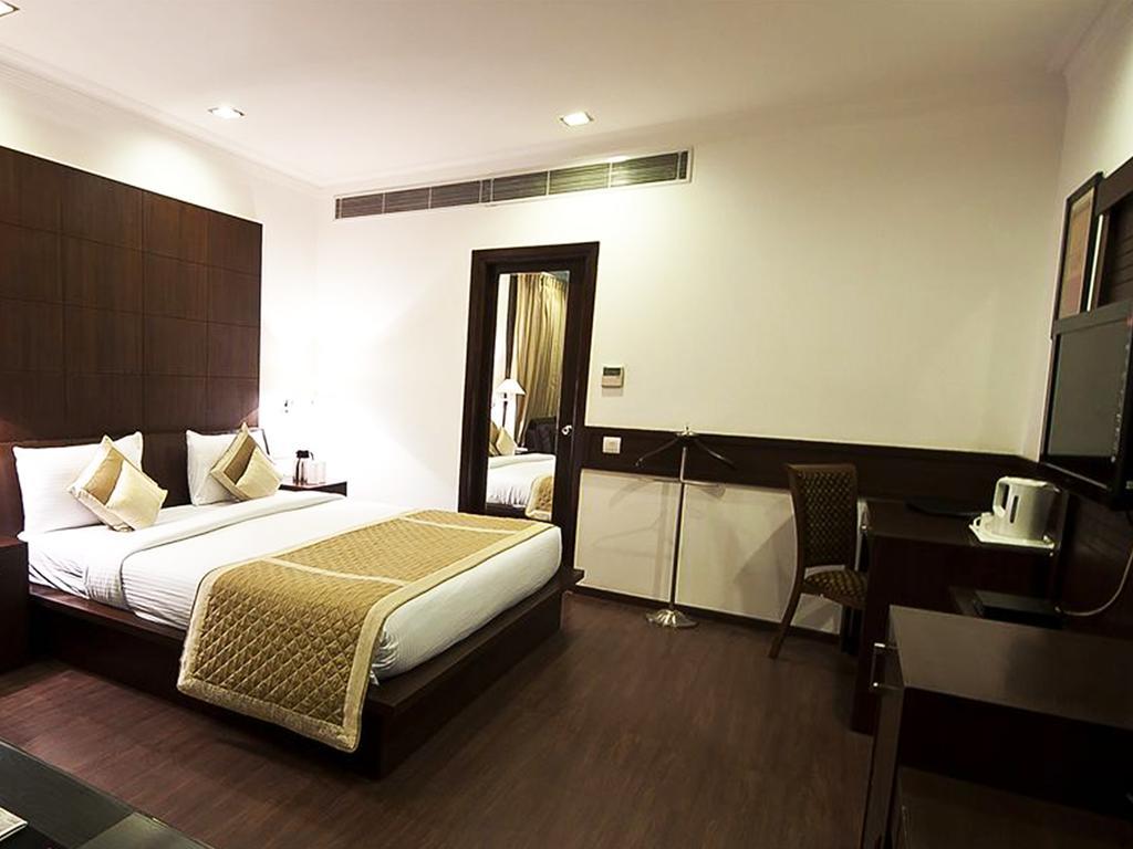 Divine Paradise Tavisha New Delhi Exterior photo
