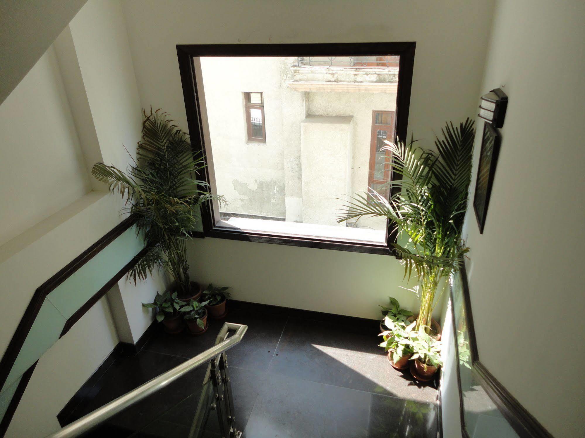 Divine Paradise Tavisha New Delhi Exterior photo