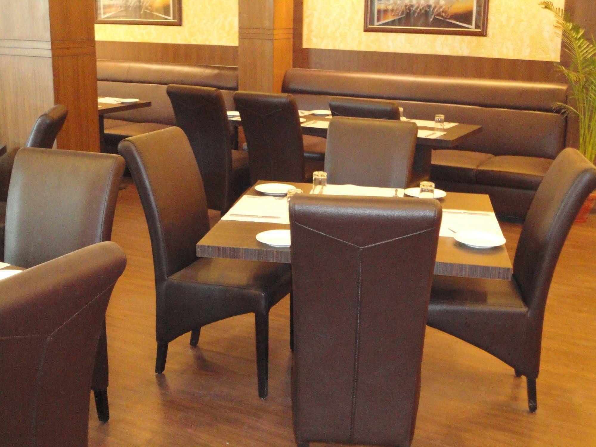 Divine Paradise Tavisha New Delhi Exterior photo